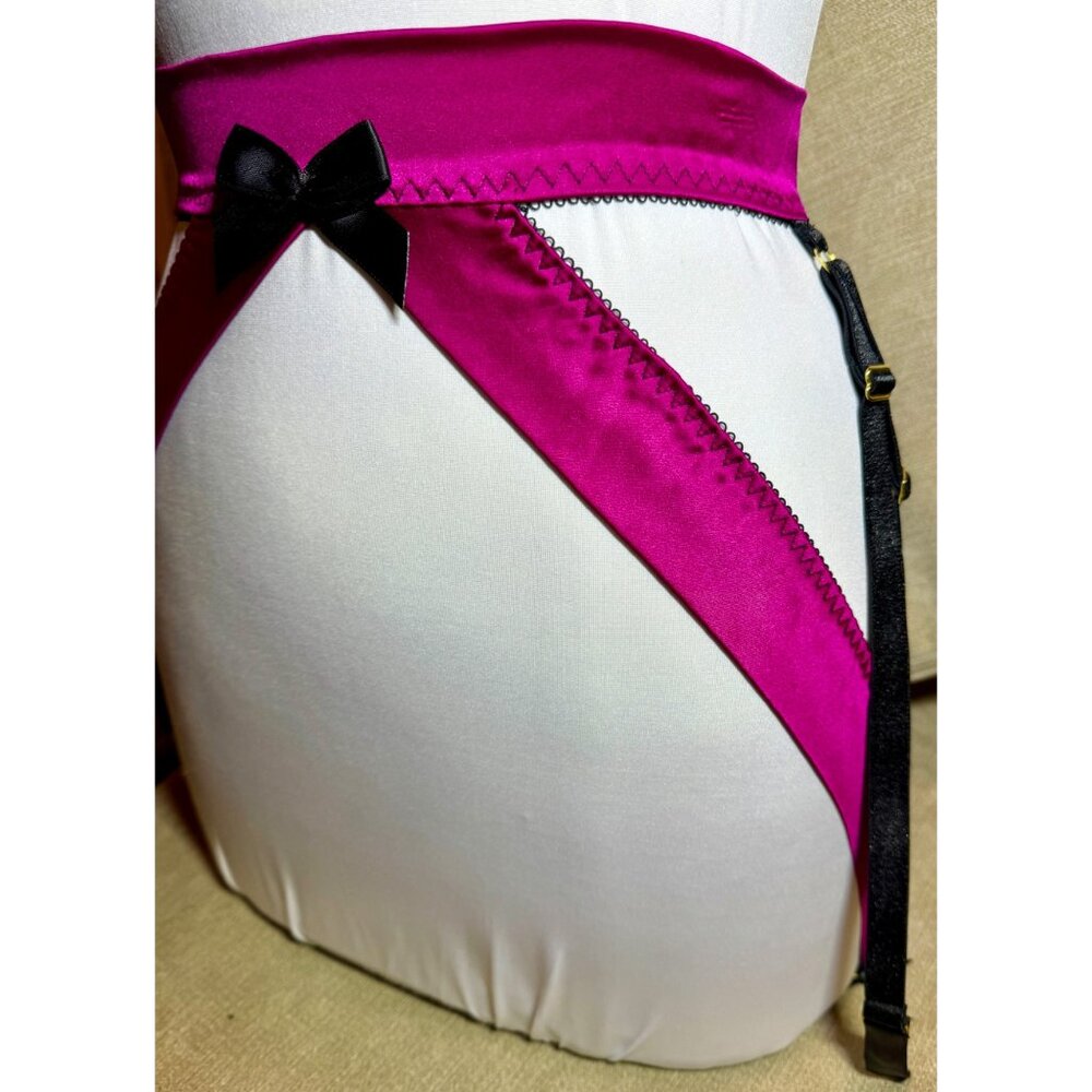 Bordelle Garter Belt Bright/Deep Fuchsia Pink, Size Small - Picture 6 of 15